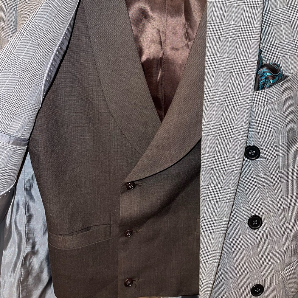 Suit